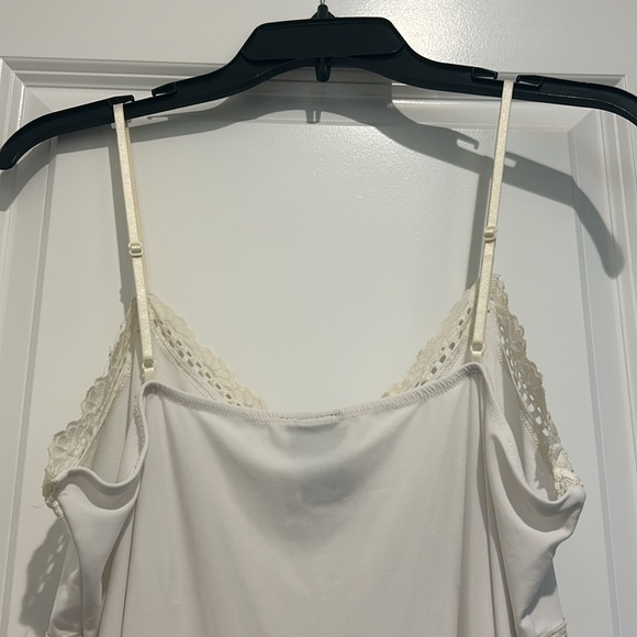 J.T.B Camisole - Picture 7 of 10